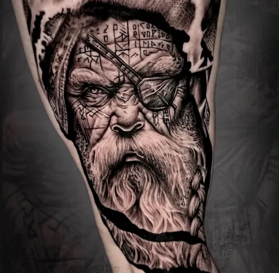 Tattoo udført af Manos Kalinis hos Don't Fear Ink i Næstved